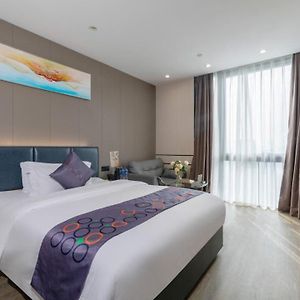 Executive King Room